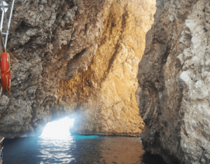 Şirinler Mağarası